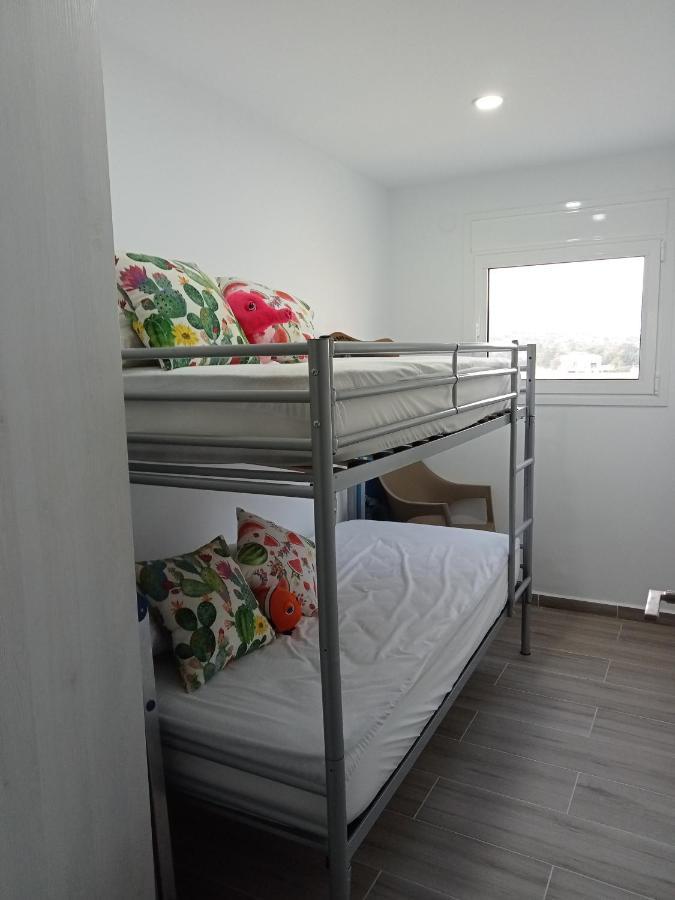 Apartamento Con Vistas, Entre Mar Y Montana Оспиталет де л'Инфант Екстериор снимка