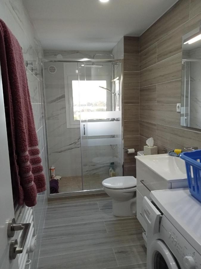 Apartamento Con Vistas, Entre Mar Y Montana Оспиталет де л'Инфант Екстериор снимка